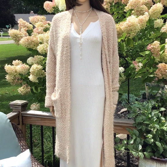 GORGEOUS SOFT MIDI CARDIGAN, CREAM with POCKETS - Picture 12 of 13